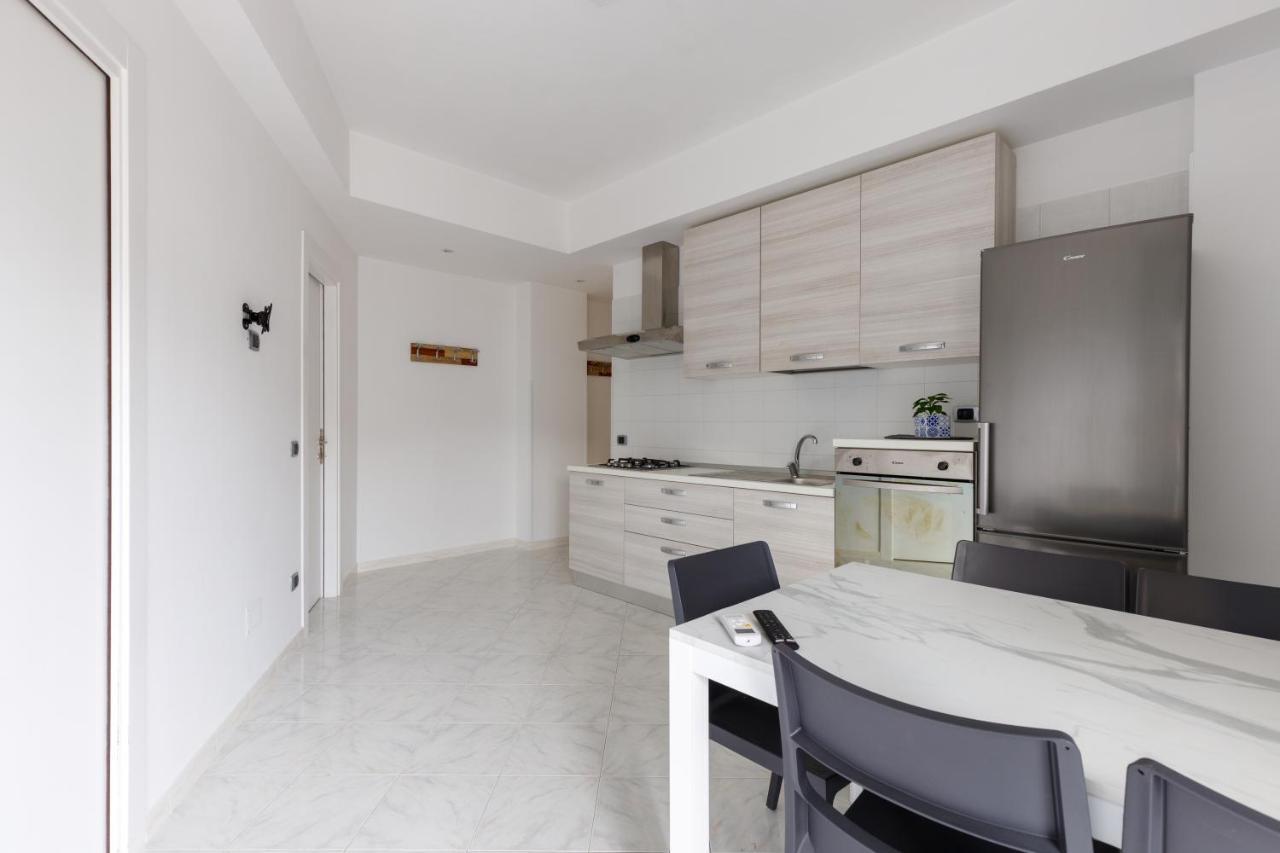 Elements Holiday Castelforte Bagian luar foto