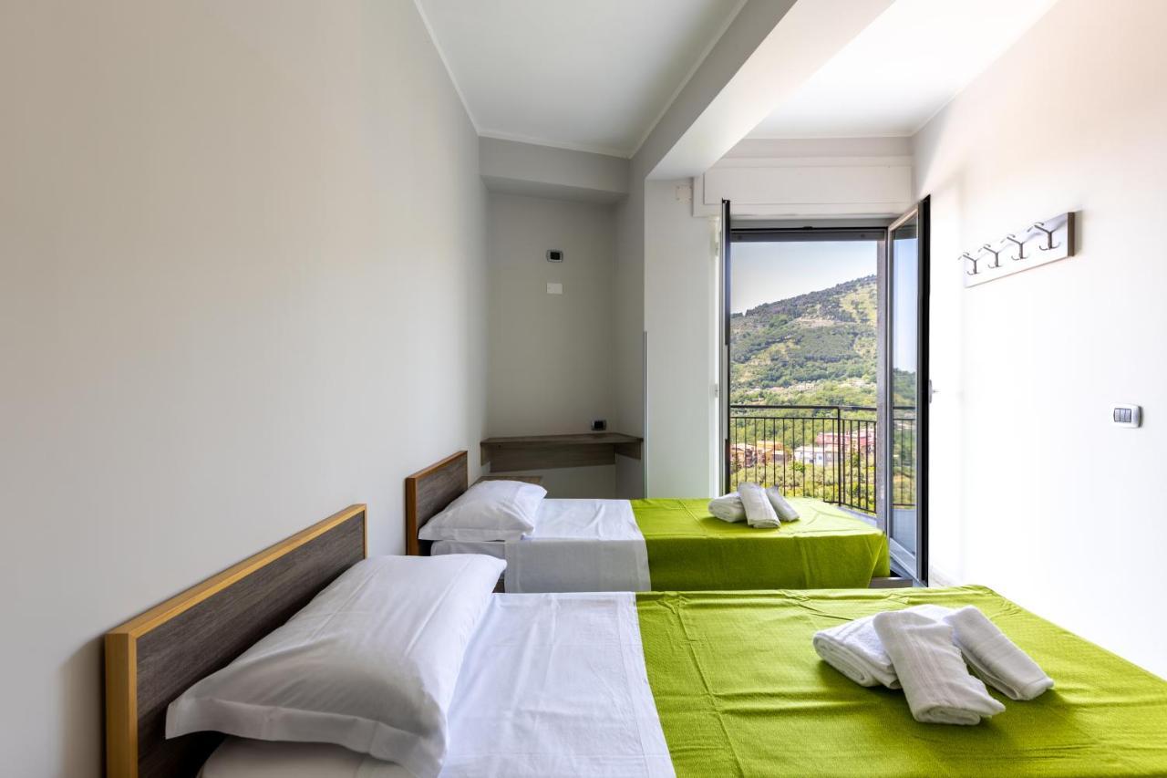 Elements Holiday Castelforte Bagian luar foto