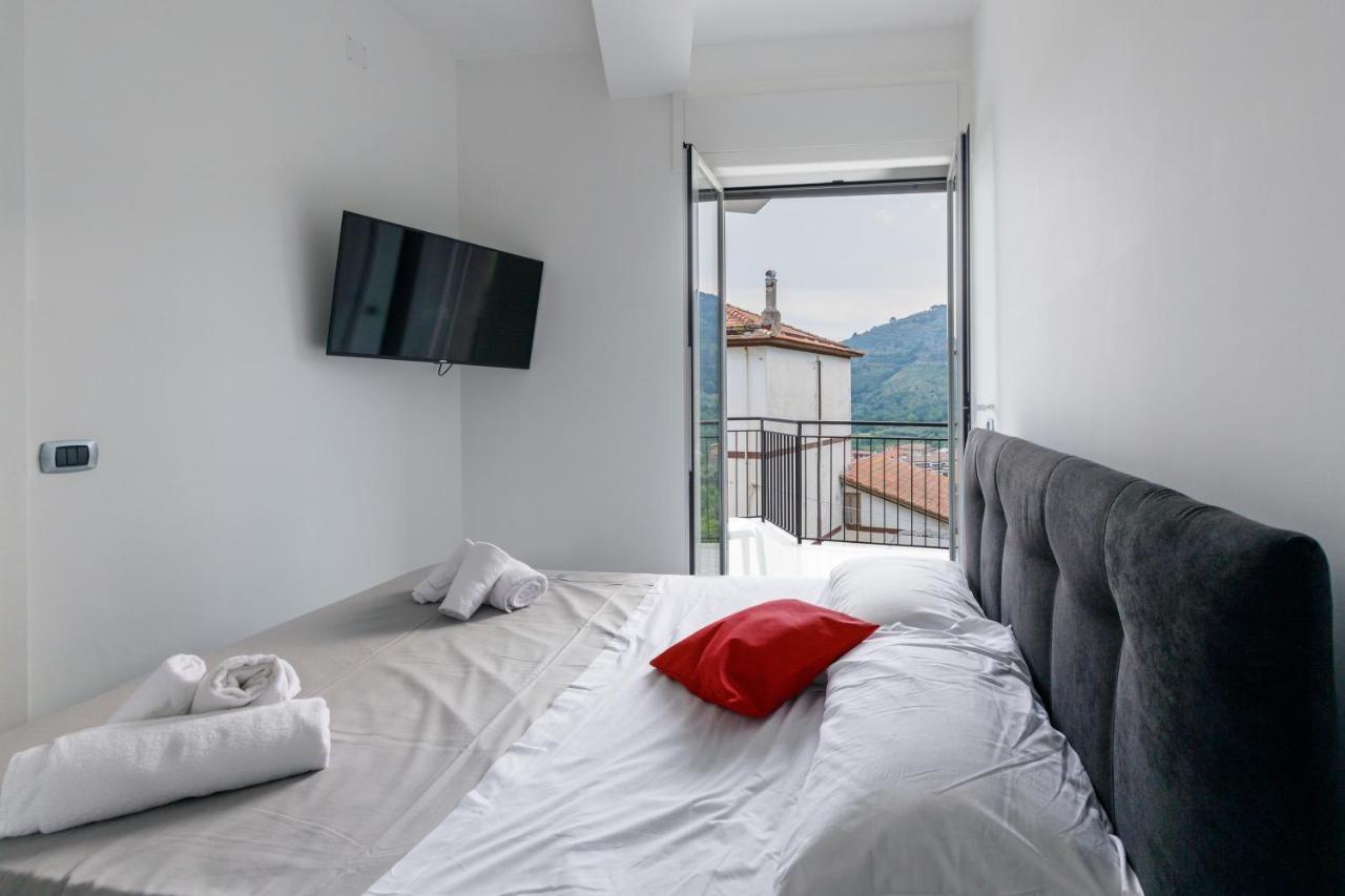 Elements Holiday Castelforte Bagian luar foto