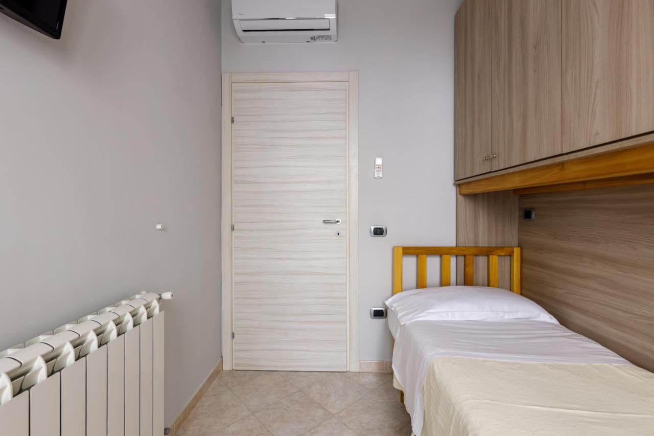 Elements Holiday Castelforte Bagian luar foto